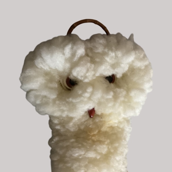 Vintage Fuzzy Macrame Owl - Picture 6 of 11